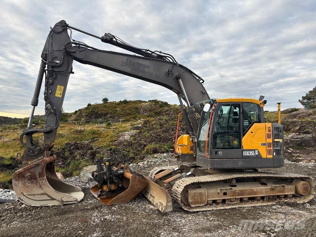Volvo ECR 235 E Crawler excavators