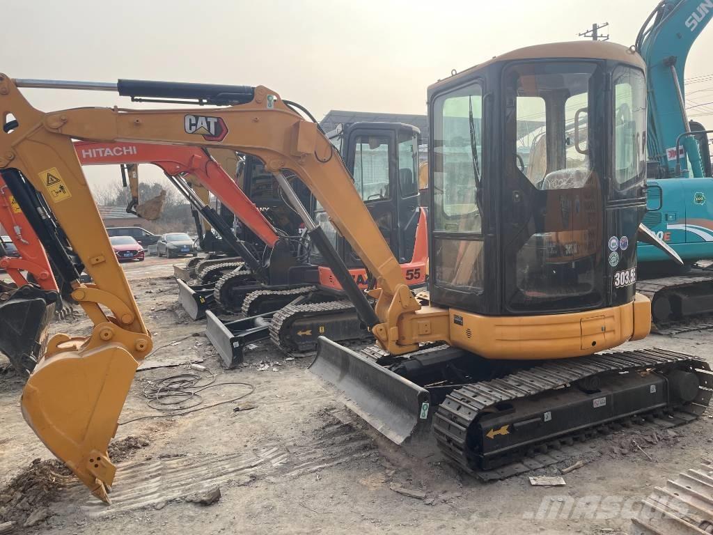 CAT 303 Mini excavators < 7t