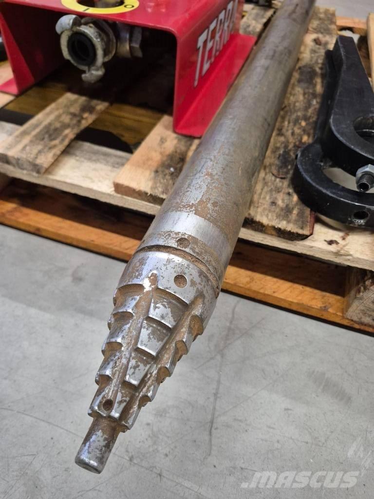 Terra TU 068 SK Horizontal Directional Drilling Equipment