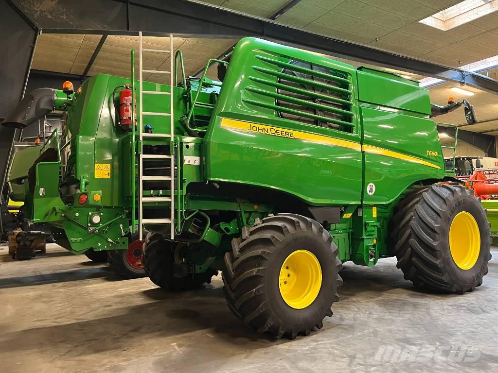 John Deere T 660i Combine harvesters