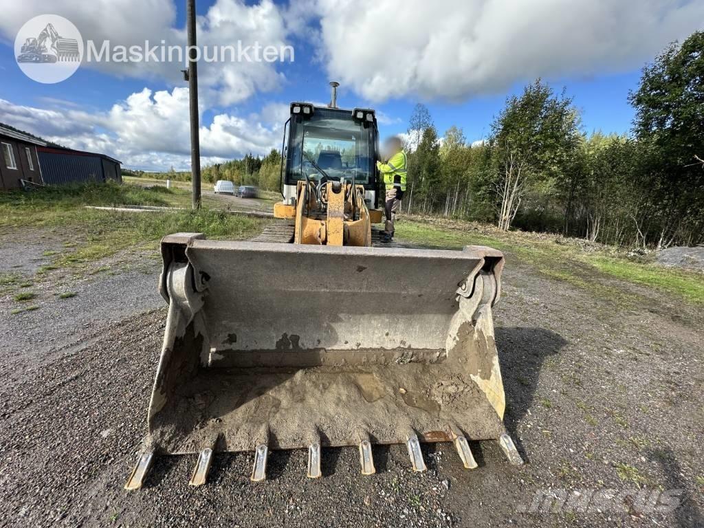 Liebherr 624 Crawler FEL's
