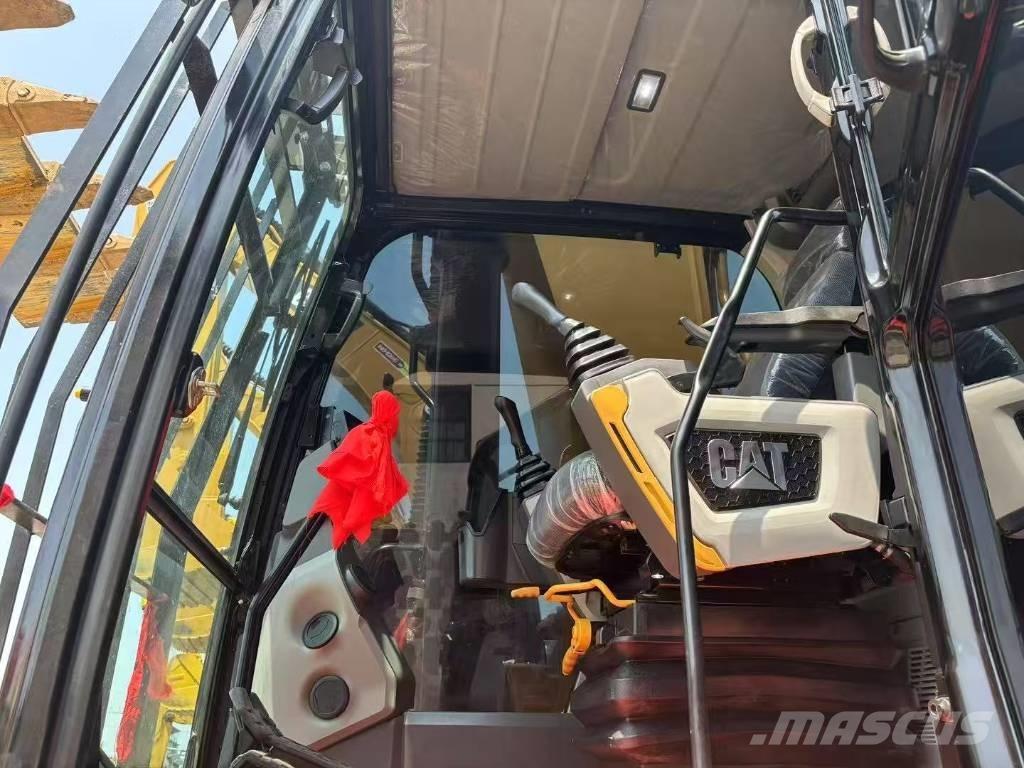 CAT 345GC Crawler excavators