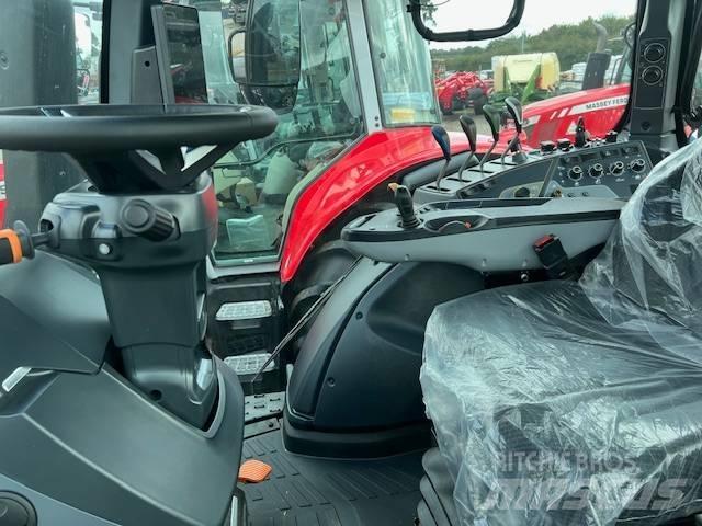 Valtra T215A Tractors
