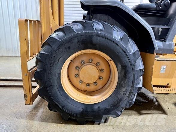 CASE 586H Rough terrain truck