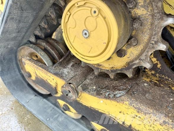 CAT 289D Skid steer loaders