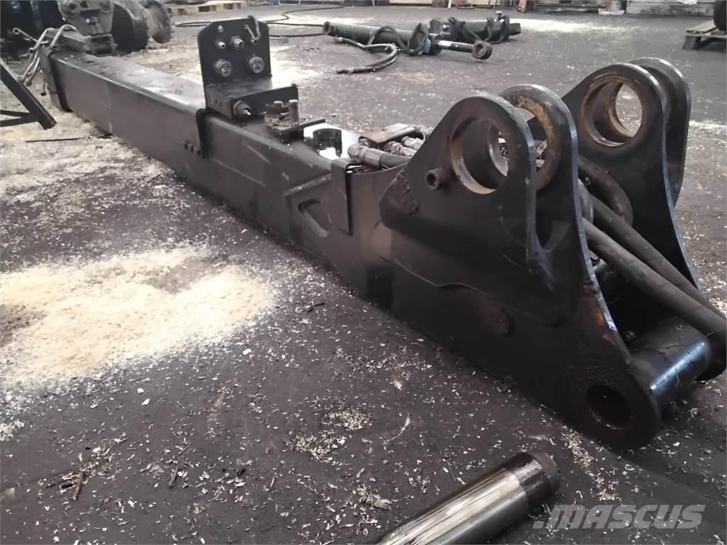 John Deere Ch8 Harvester cranes