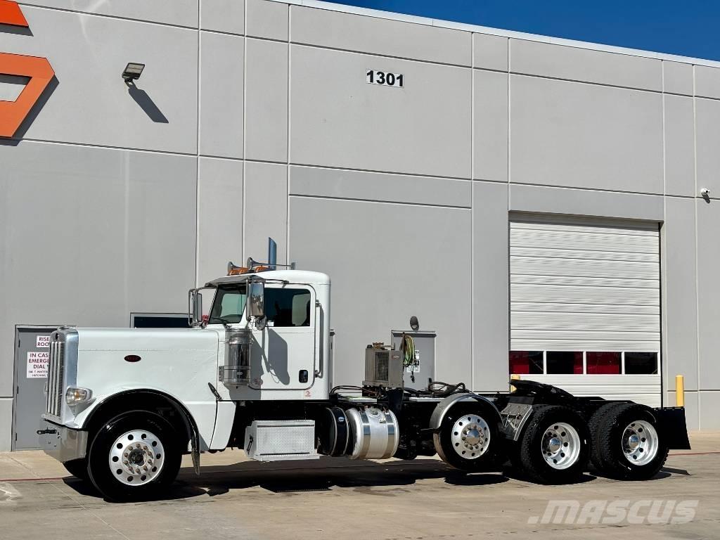 Peterbilt 389 Truck Tractor Units