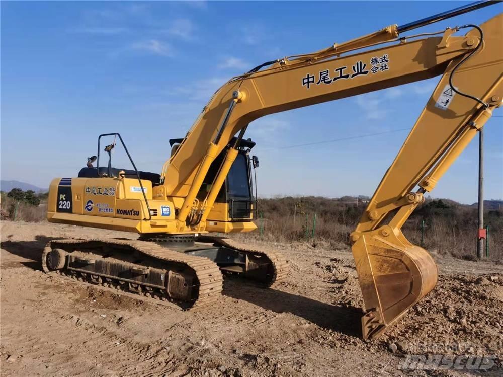 Komatsu PC 220-8 Crawler excavators