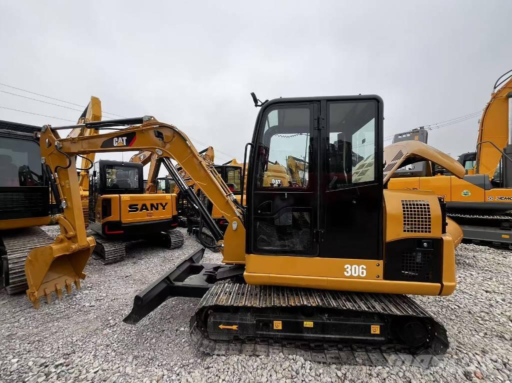 CAT 306 Mini excavators < 7t