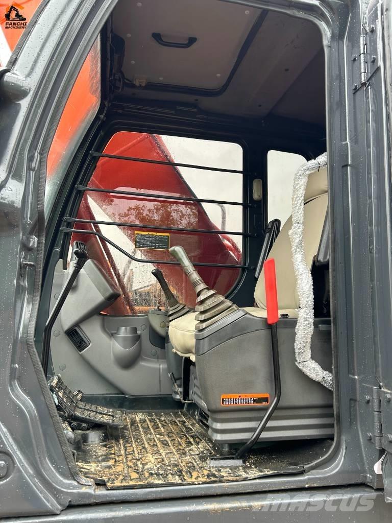 Hitachi 200 Midi excavators  7t - 12t