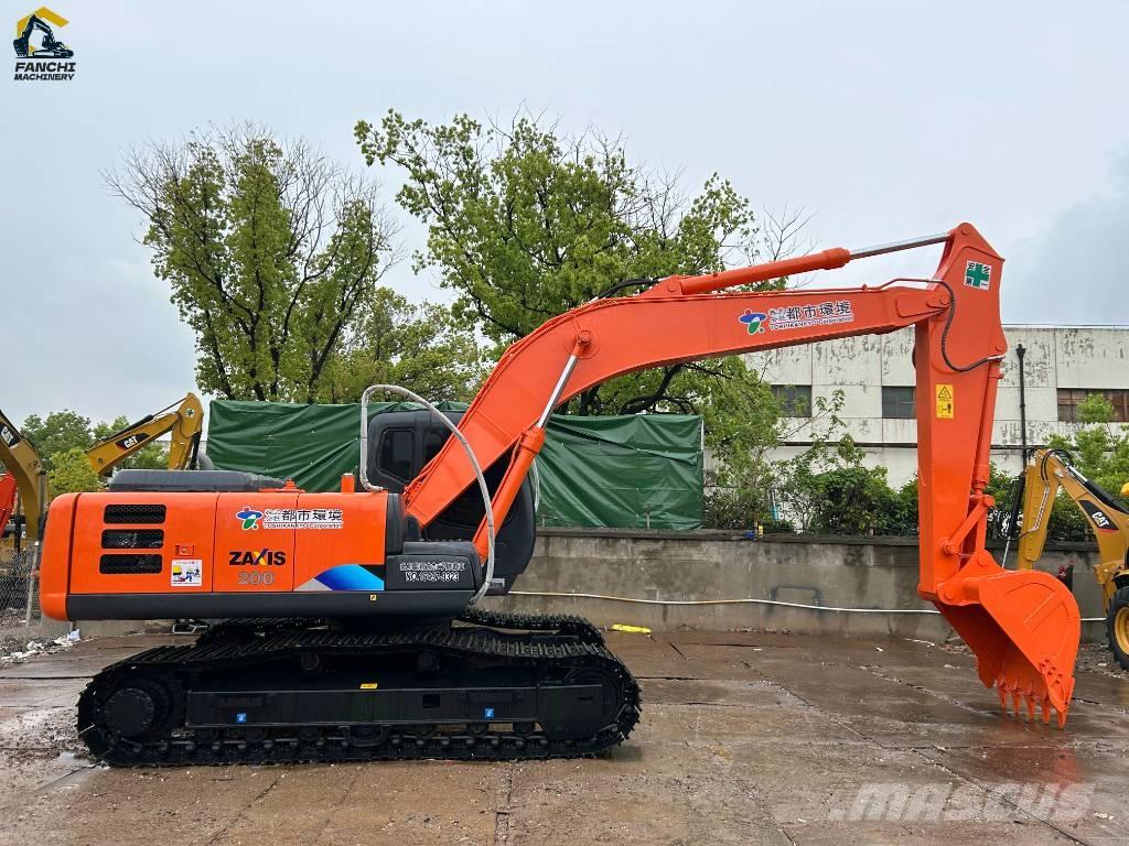 Hitachi 200 Midi excavators  7t - 12t