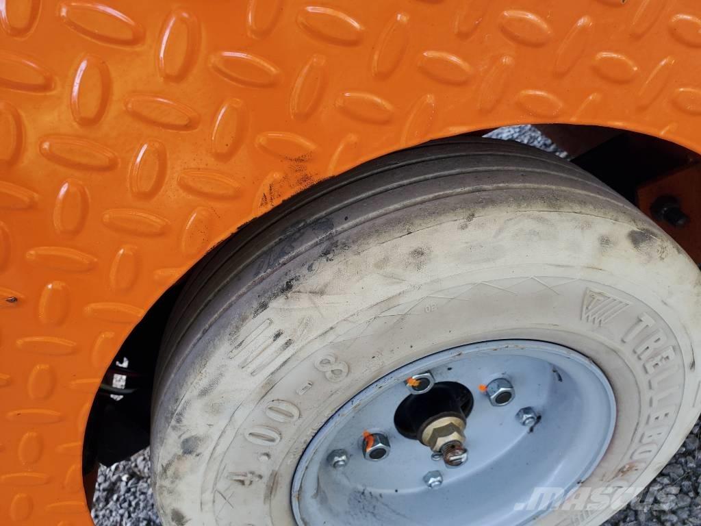 Taylor-Dunn SS536 Towing truck