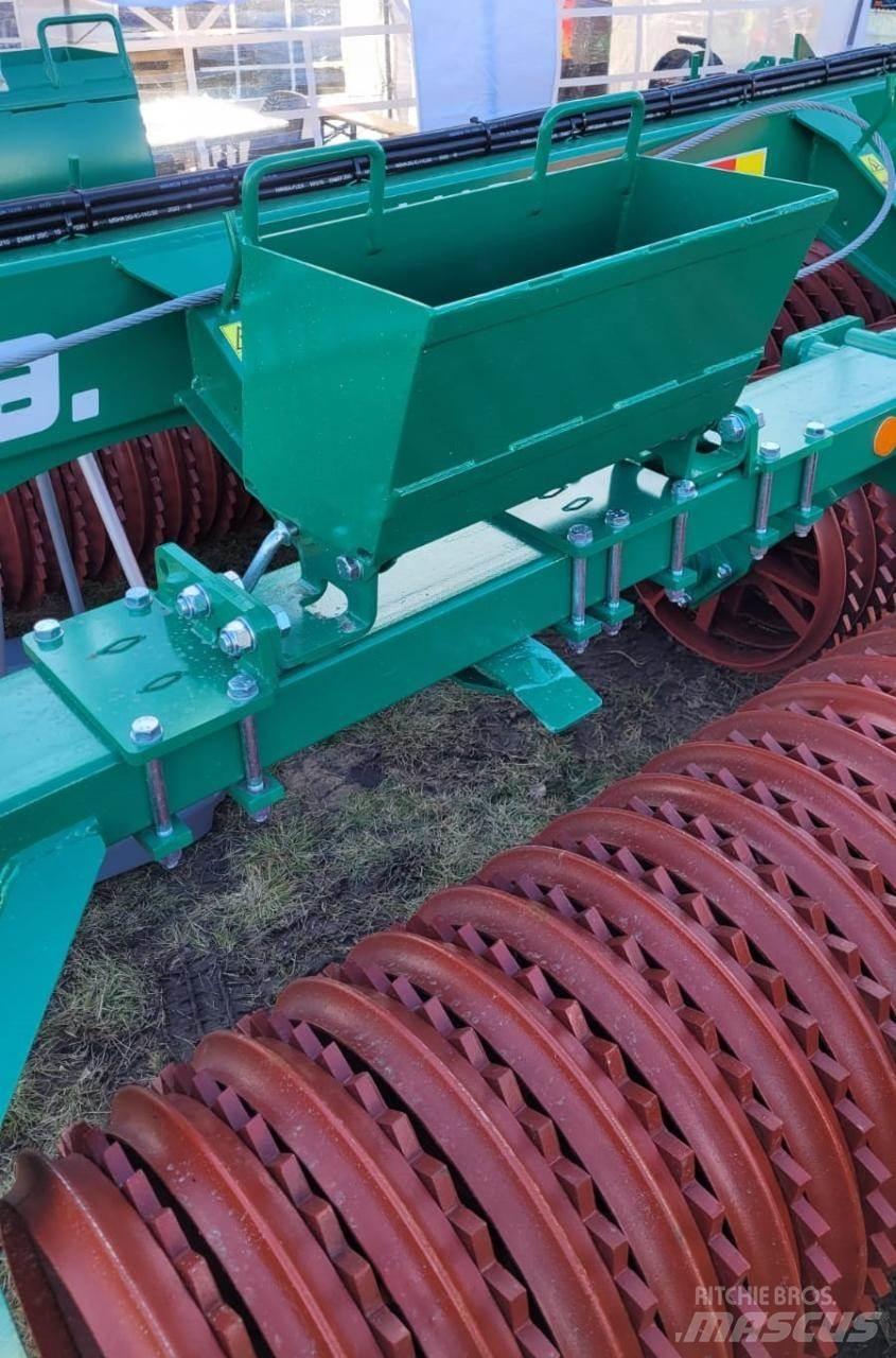 Lomma AW 9300 Farming rollers