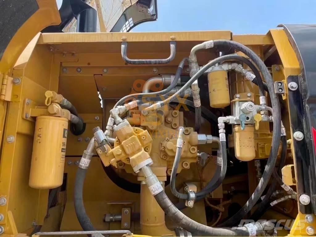 CAT 336 D Crawler excavators