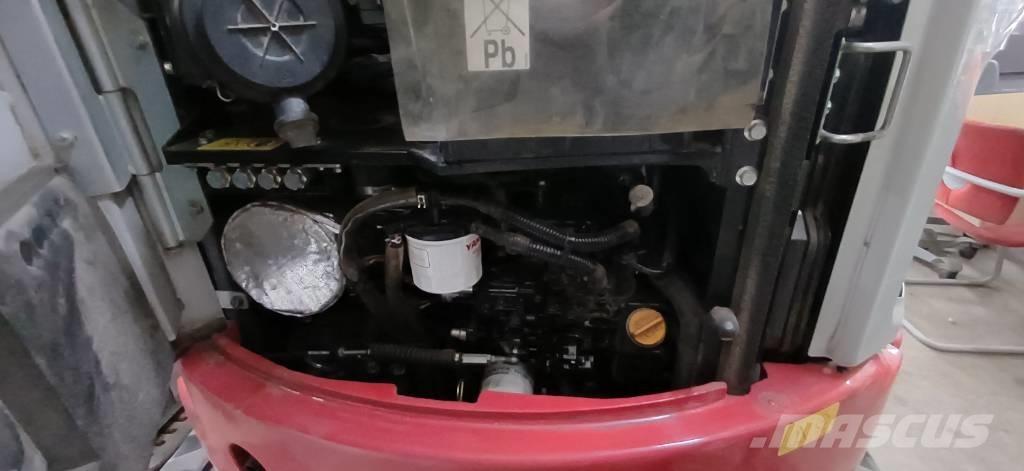 Takeuchi TB 325 R Mini excavators < 7t