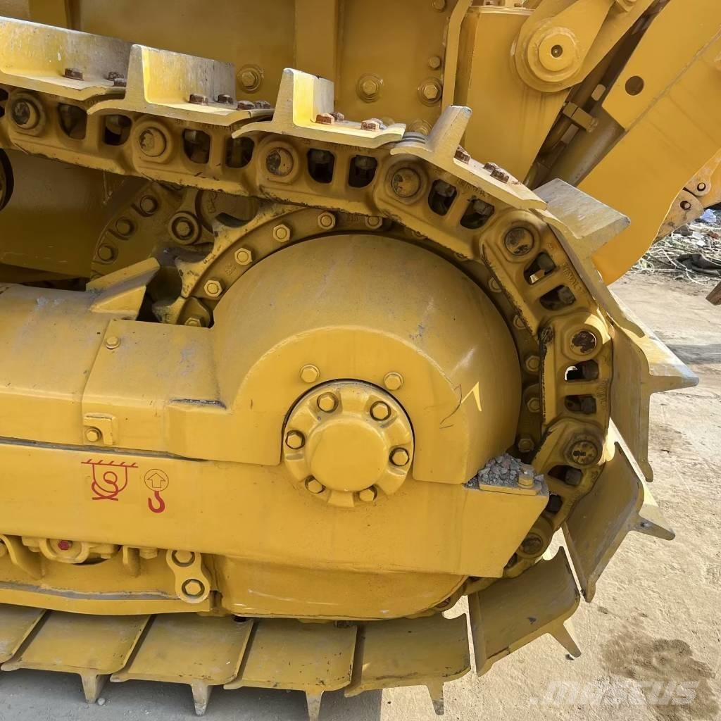 Shantui SD 22 Crawler dozers