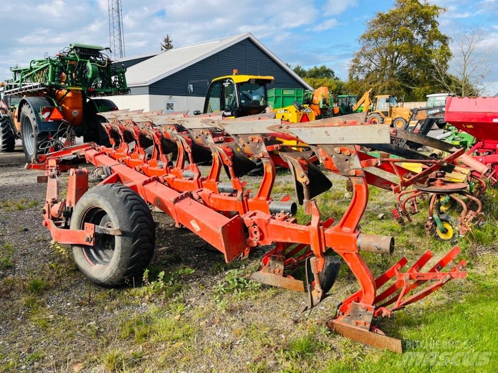 Kuhn Manager 7 Reversible ploughs
