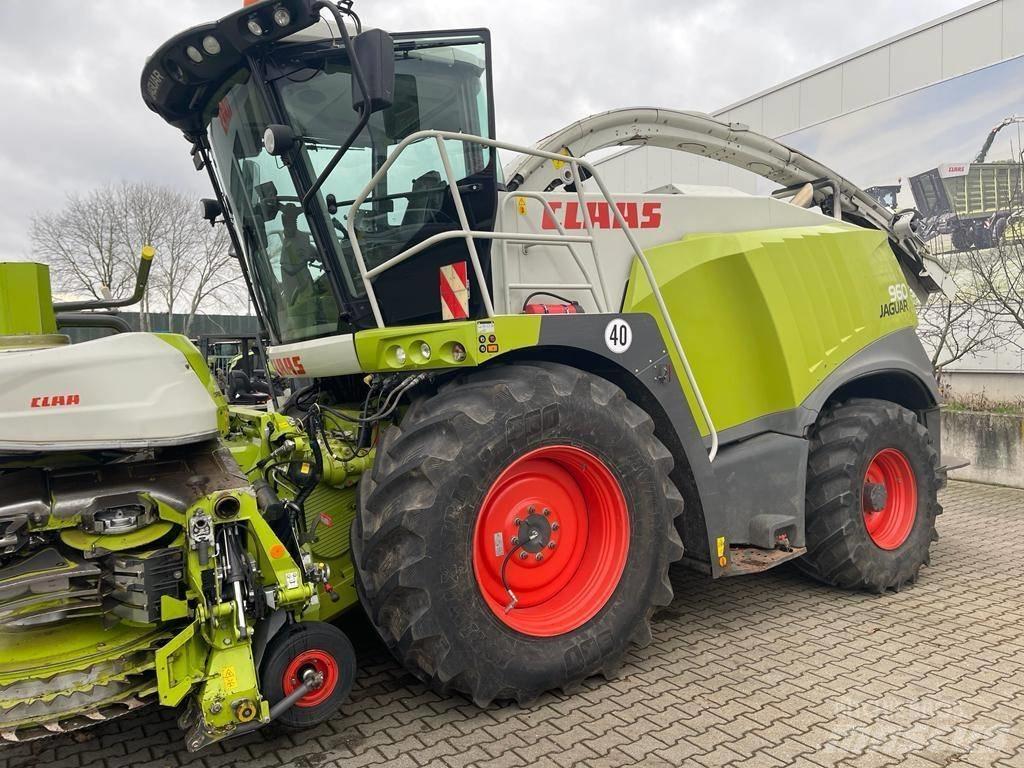 CLAAS Jaguar 960 Self-propelled foragers
