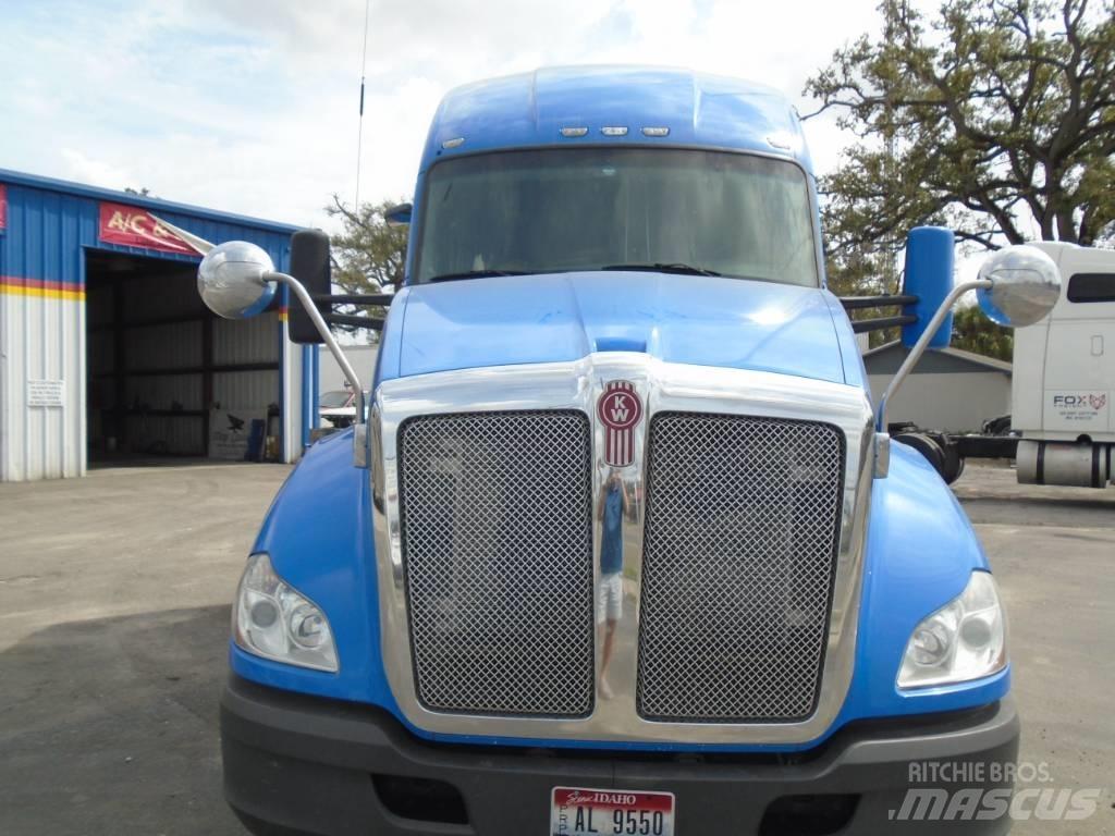 Kenworth T680 Truck Tractor Units
