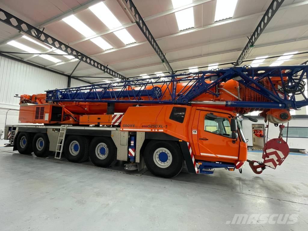 Grove GMK 5250 XL-1 Tower cranes