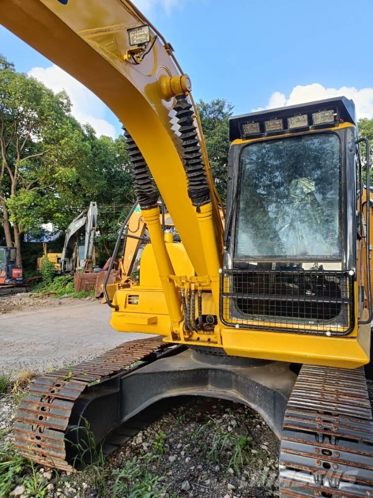 Komatsu PC 130-7 Crawler excavators