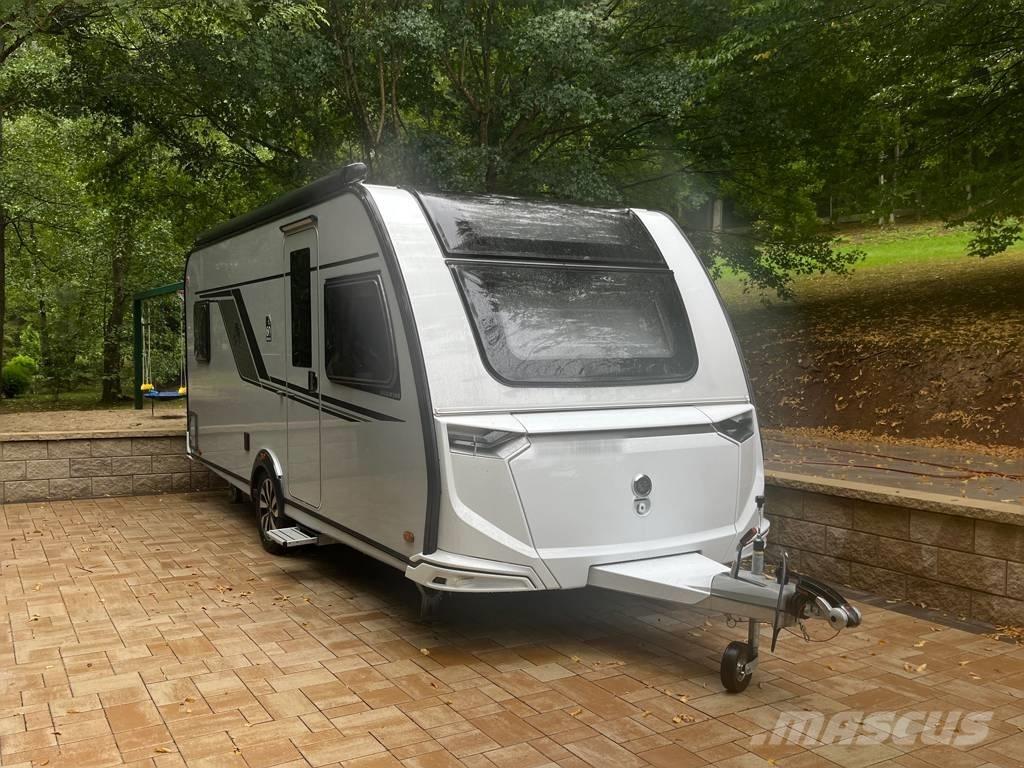 Knaus Südwind Motorhomes and caravans