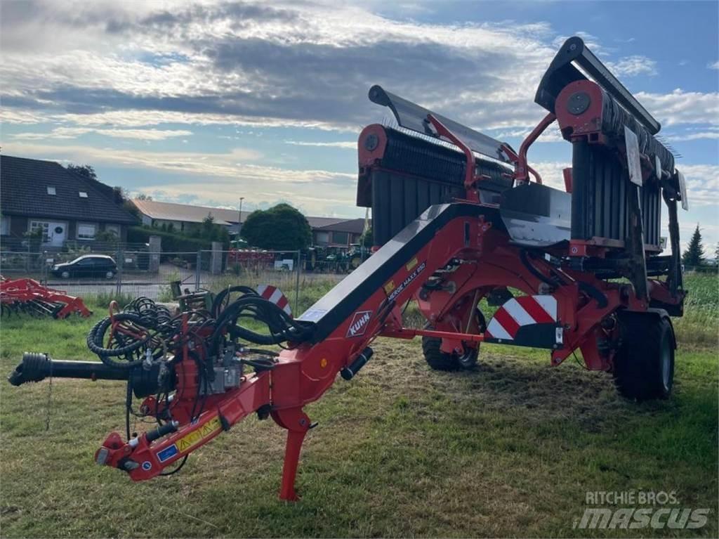 Kuhn MergeMaxx950 Windrowers