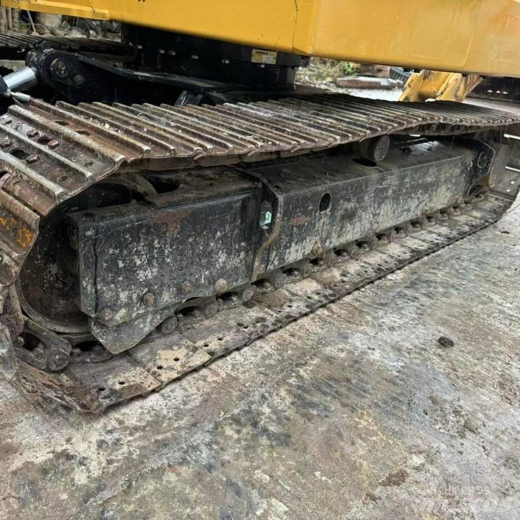 CAT 306 Mini excavators < 7t