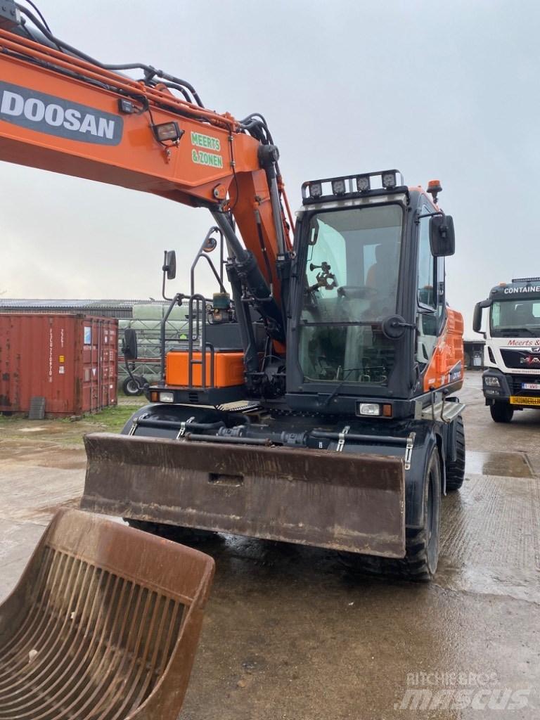 Doosan DX 140 W -5 All terrain cranes