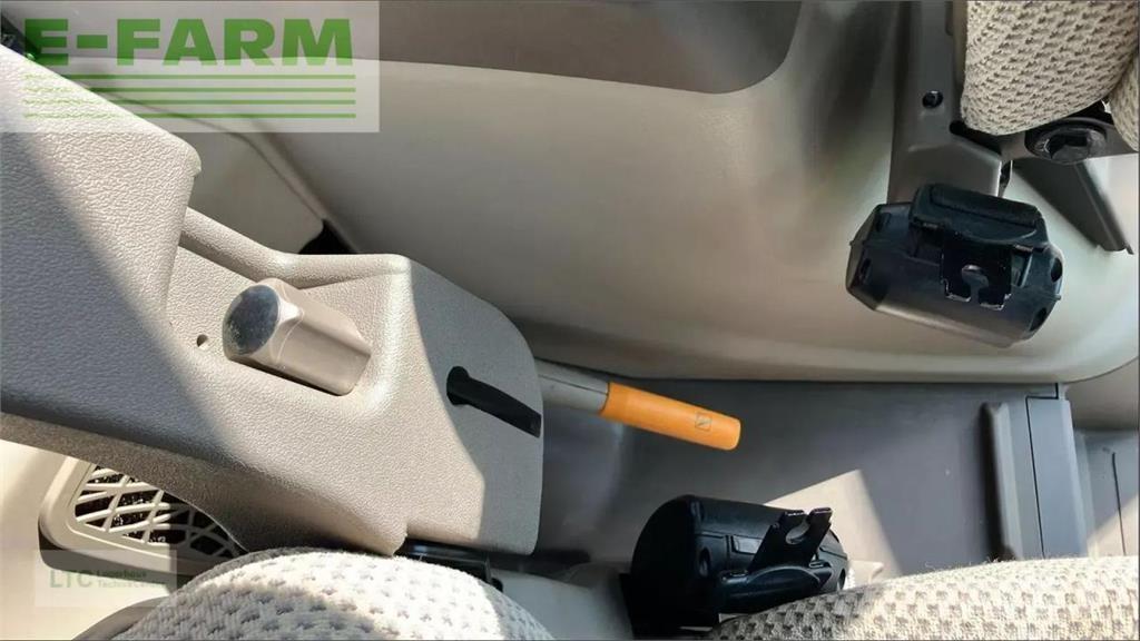 John Deere 6155r Tractors