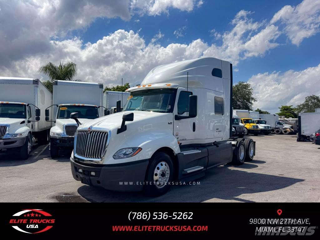 International LT Truck Tractor Units