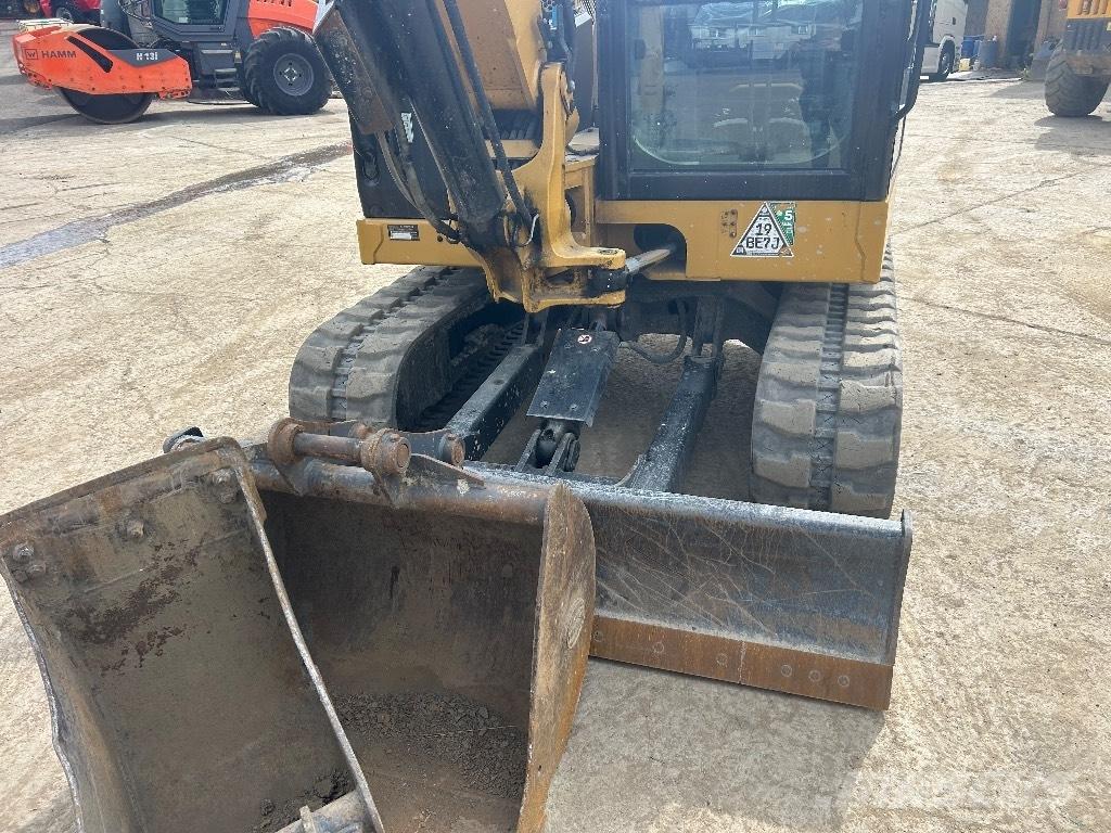 CAT 306 CR Mini excavators < 7t