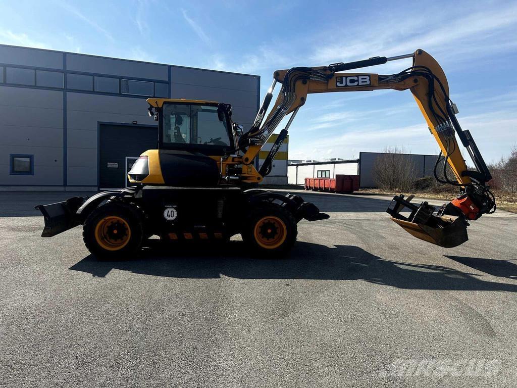 JCB HD110WT SV Midi excavators  7t - 12t