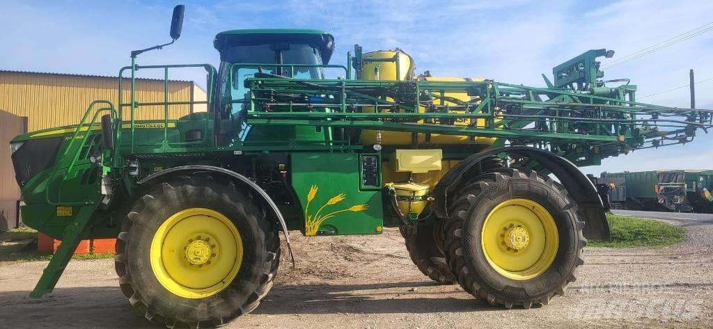 John Deere R4040i Self-propelled sprayers