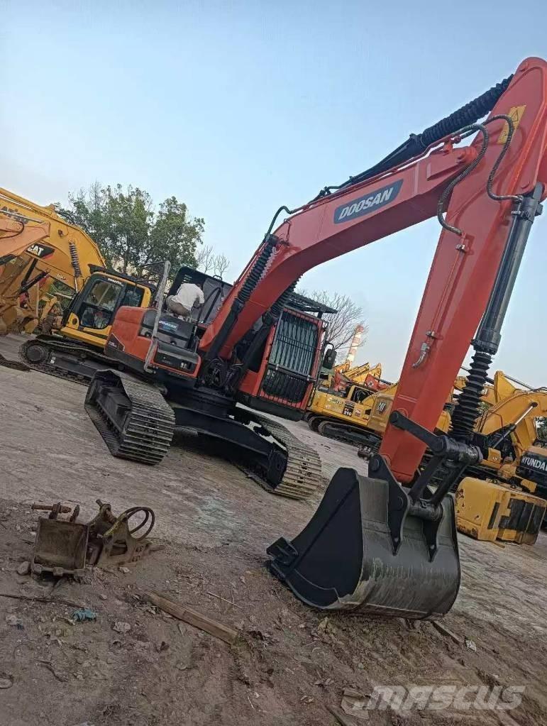 Doosan DX 225 LC-9C Crawler excavators