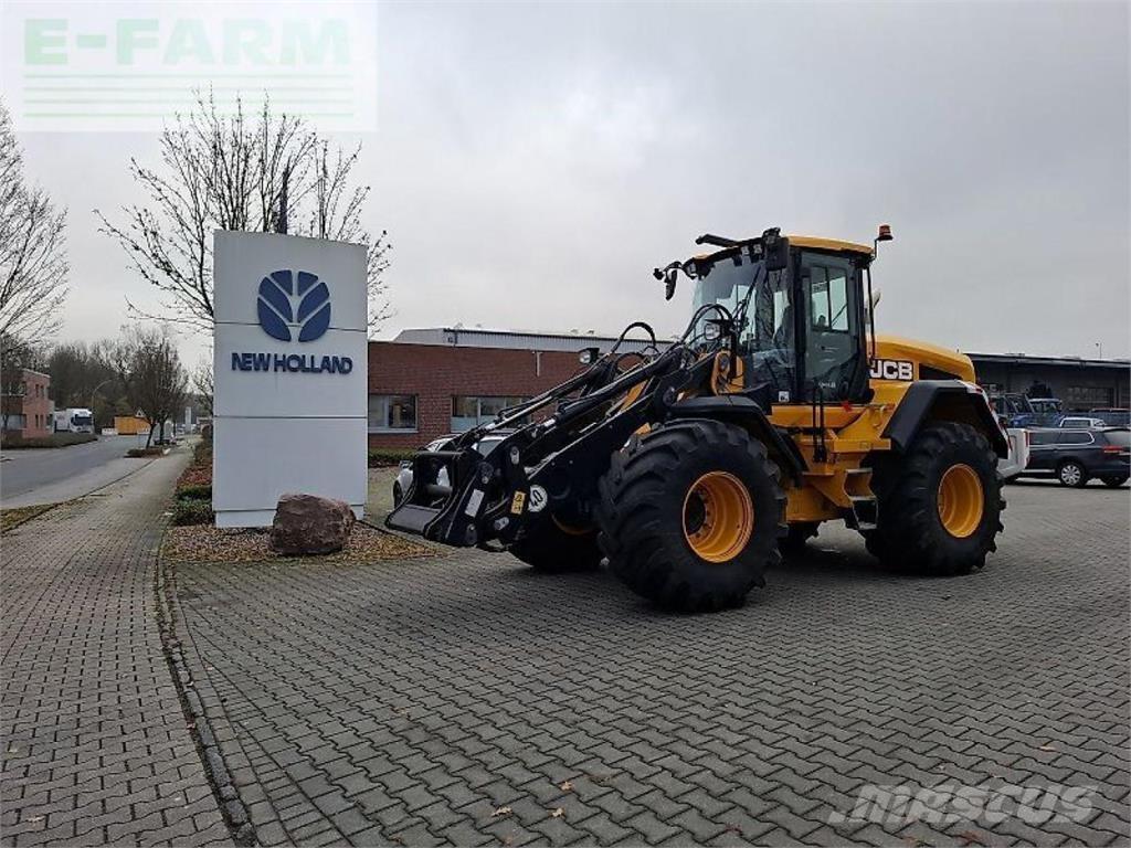JCB 427 agri Mini excavators < 7t