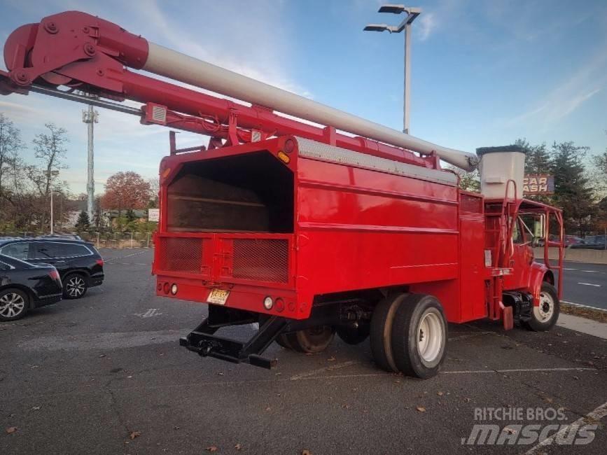 International 4700 Truck mounted aerial platforms