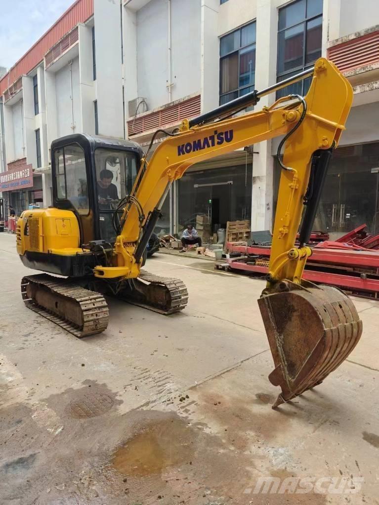 Komatsu PC 35MR-8 Mini excavators < 7t