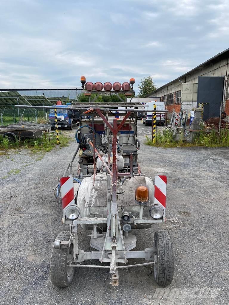 Hofmann H-32 Other groundscare machines