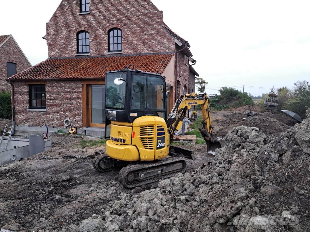 Komatsu pc24 mr Mini excavators < 7t