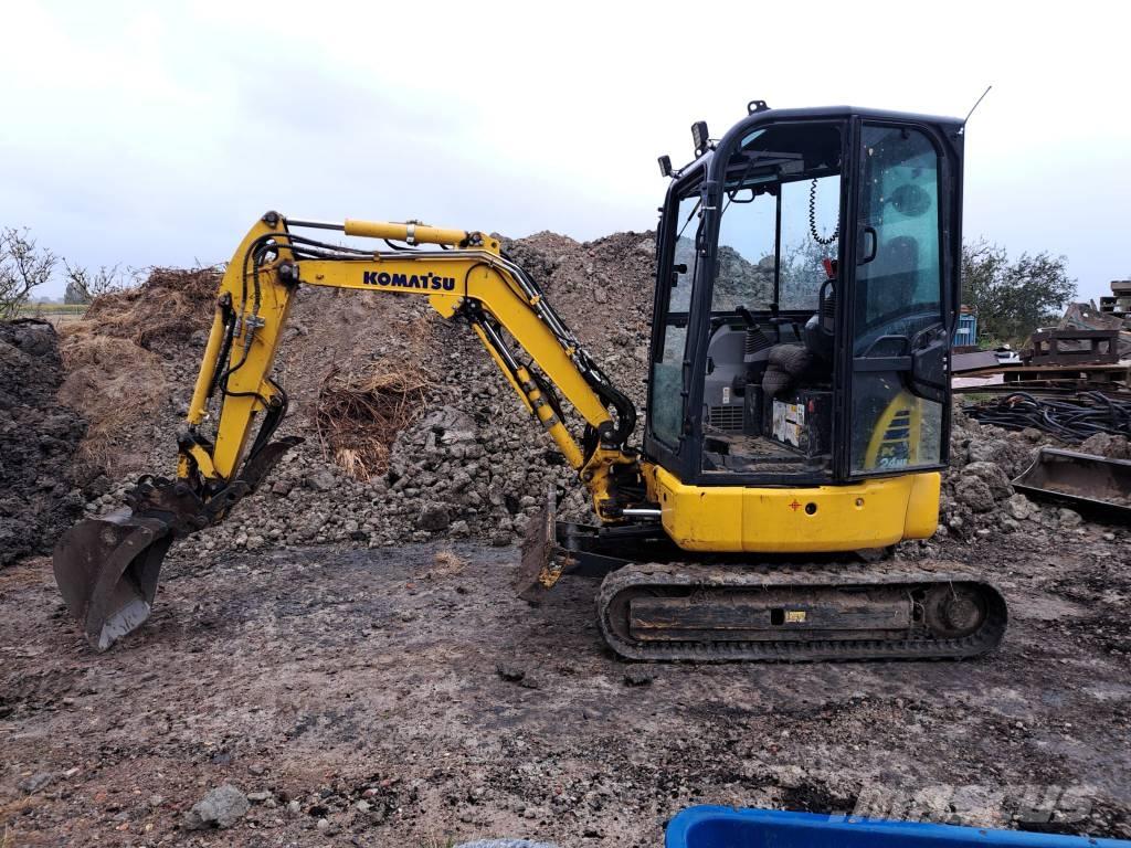Komatsu pc24 mr Mini excavators < 7t
