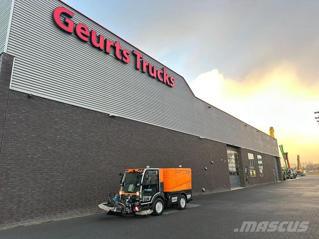 Bucher CITYCAT V20 Sweeper trucks