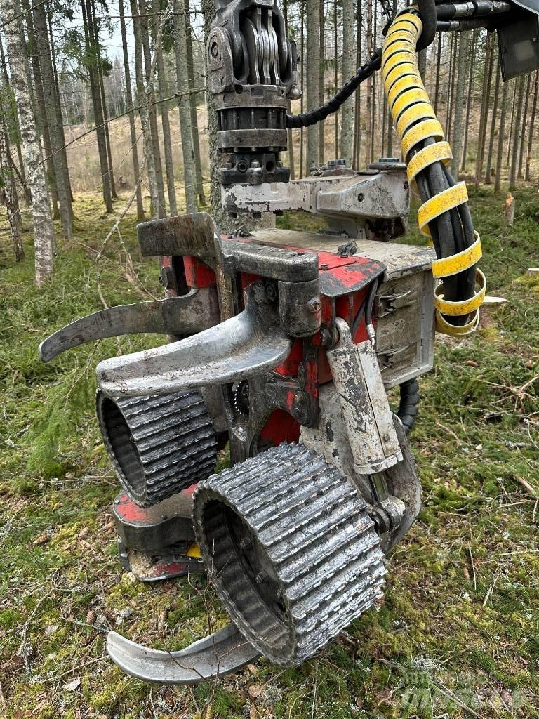 Log Max 6000 Harvester heads