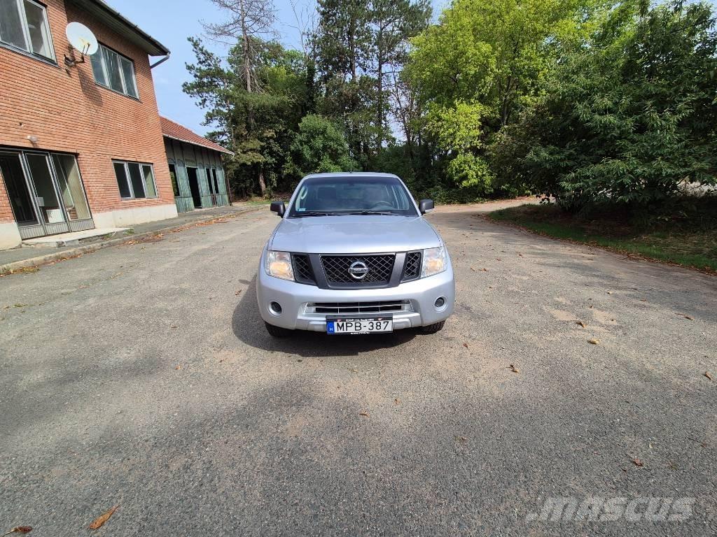 Nissan Navara Ldv/dropside