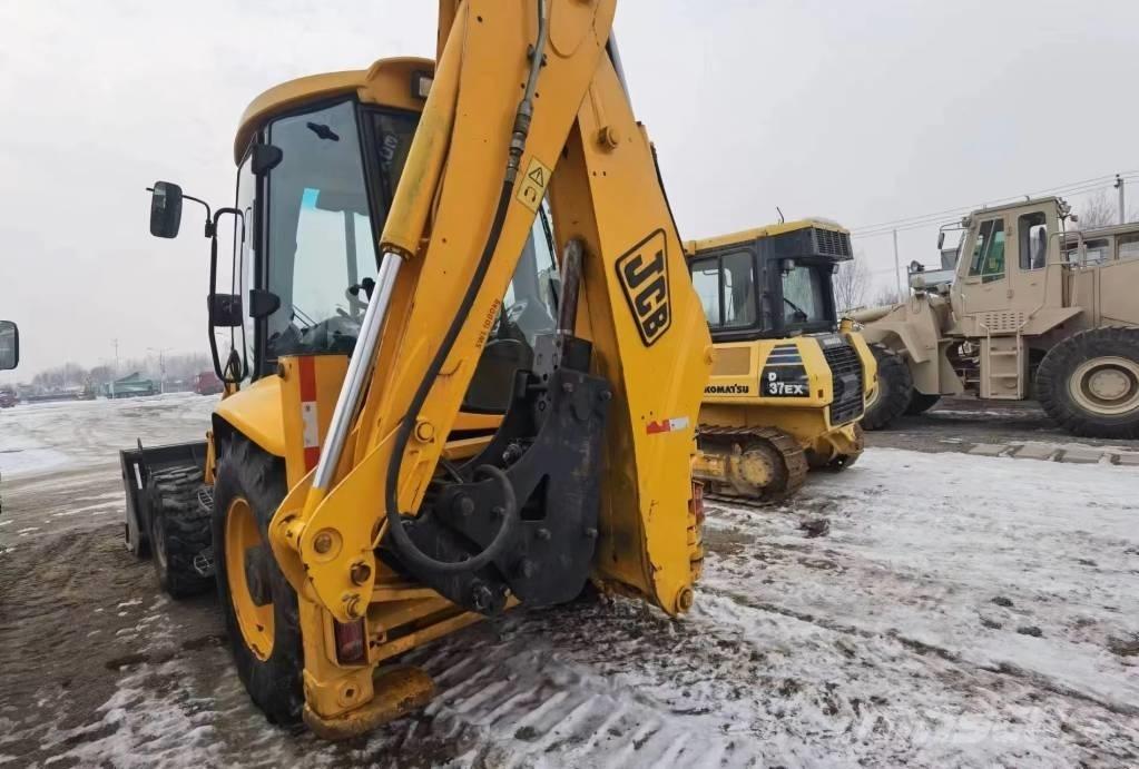 JCB 3CX TLB's