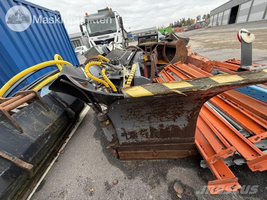 Pome Wingmaster Ploughs