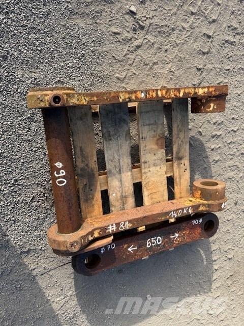 CNH EXCAVATOR LINKS TLB's