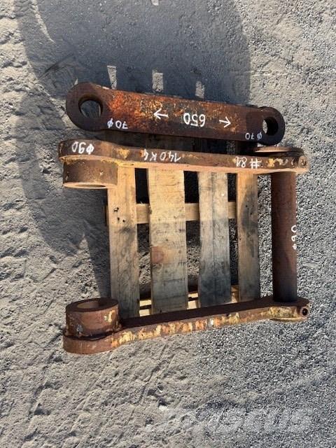 CNH EXCAVATOR LINKS TLB's