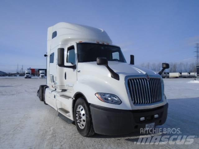 International LT 625 Truck Tractor Units