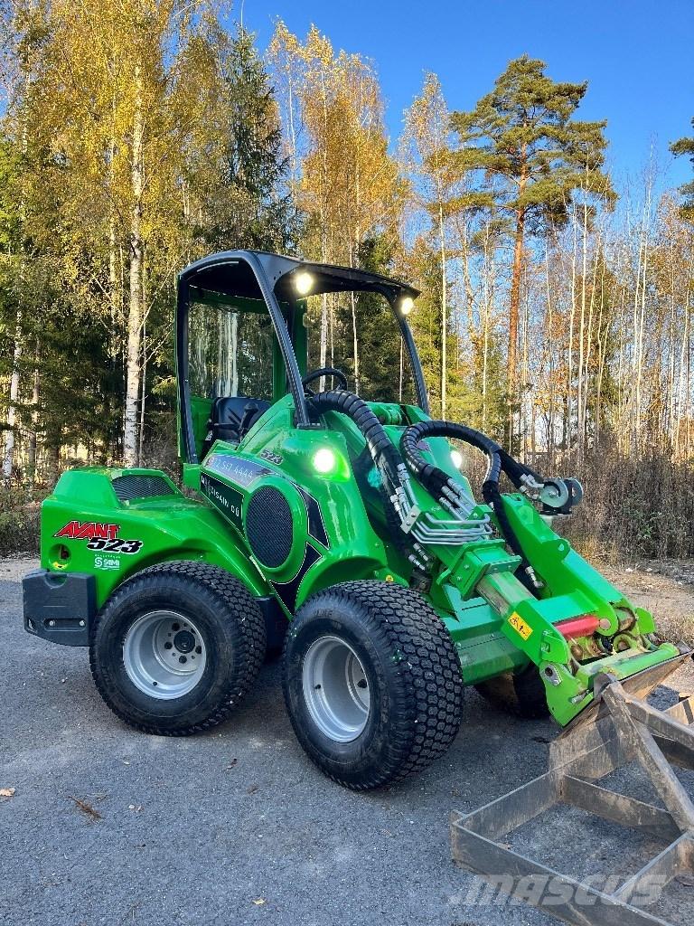 Avant 523 Skid steer loaders